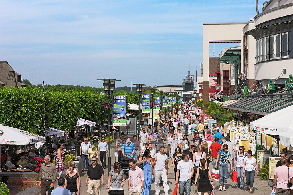 Winkelen in Centro Oberhausen - Goedkoop Duitsland