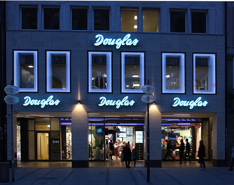 Parfumerieketen Douglas sluit 60 winkels in Duitsland - Goedkoop Duitsland